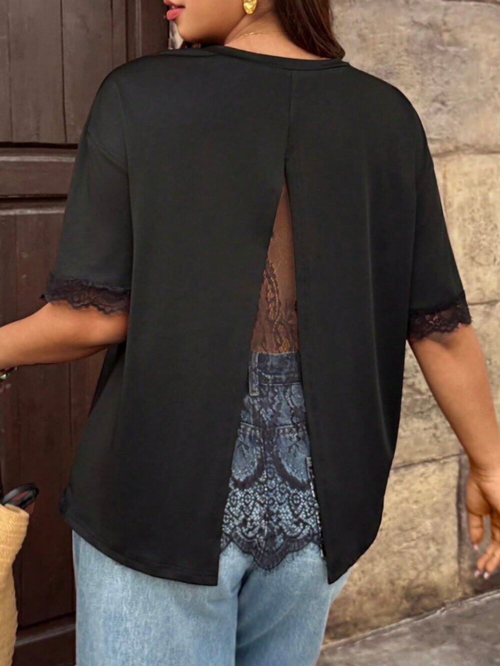 Black Casual Women's Plus Size Lace Open Back Round Neck Short Sleeve T-Shirt - Picture 3 of 5